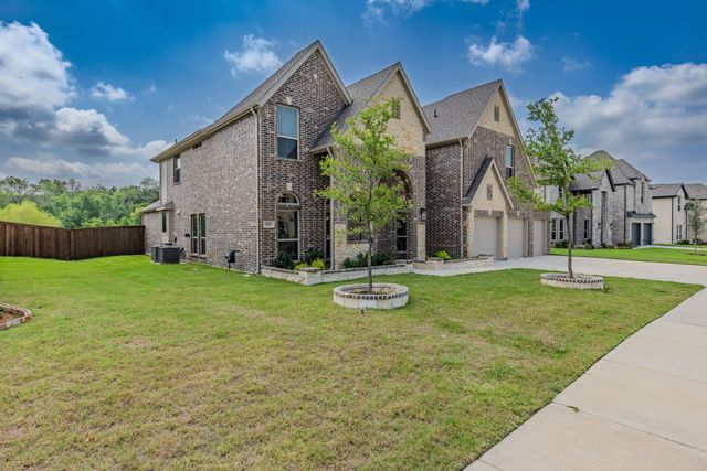 929 Gold Finch Lane, Forney, TX 75126