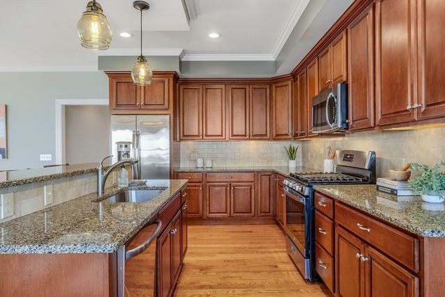 15 Cedar Ridge 1, Wilbraham, MA 01095