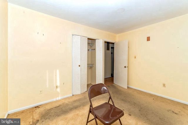 6604 VALLEY PARK RD, Capitol Heights, MD 20743