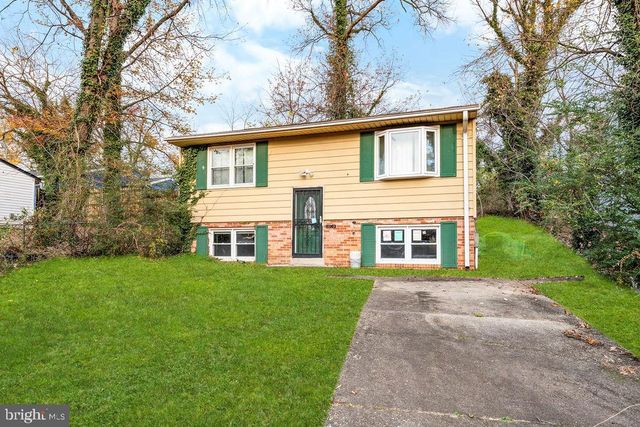 6604 VALLEY PARK RD, Capitol Heights, MD 20743