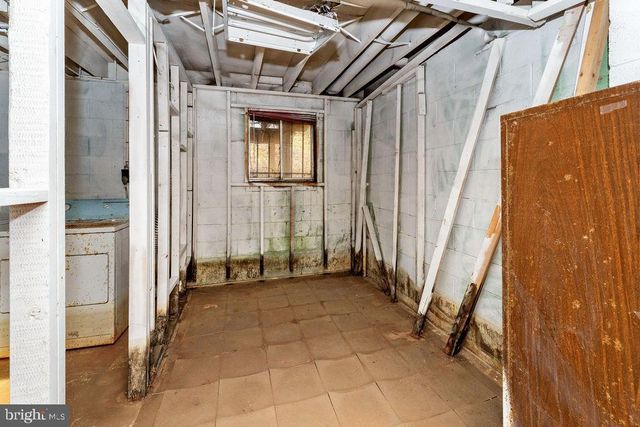 6604 VALLEY PARK RD, Capitol Heights, MD 20743