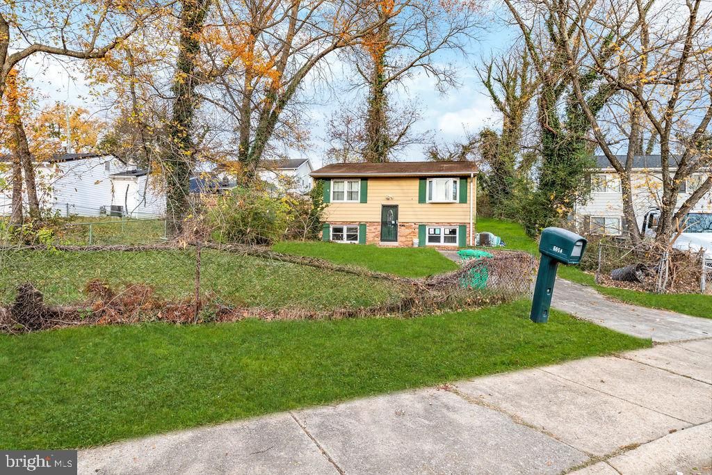 6604 VALLEY PARK RD, Capitol Heights, MD 20743