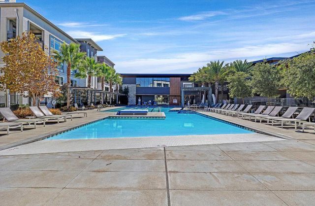 5519 Holly Bay Ave, Dublin, CA 94568