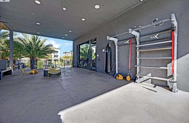 5519 Holly Bay Ave, Dublin, CA 94568