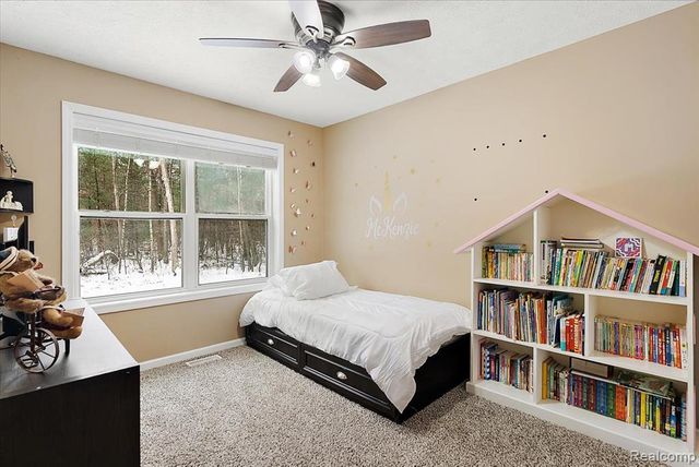 3249 Centennial Oak Drive, Hamilton, MI 49419