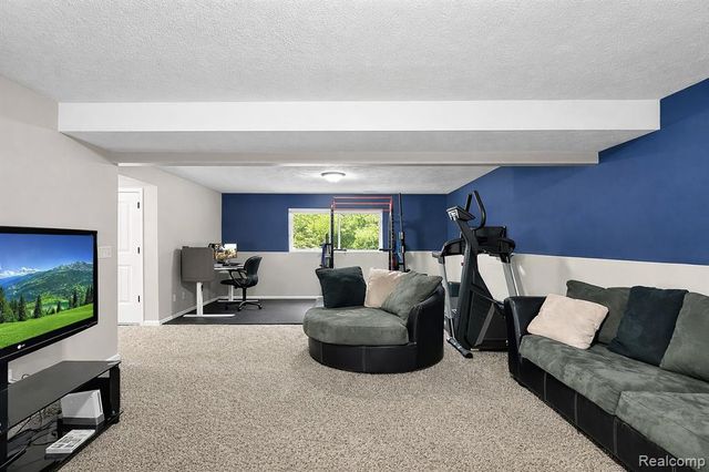 3249 Centennial Oak Drive, Hamilton, MI 49419