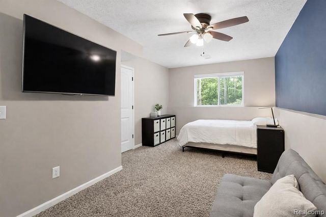 3249 Centennial Oak Drive, Hamilton, MI 49419