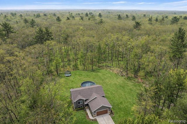 3249 Centennial Oak Drive, Hamilton, MI 49419