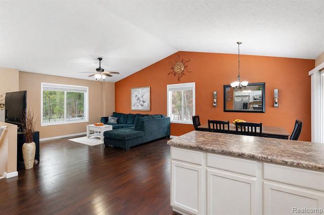 3249 Centennial Oak Drive, Hamilton, MI 49419