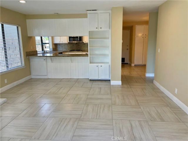 1 Christamon West, Irvine, CA 92620
