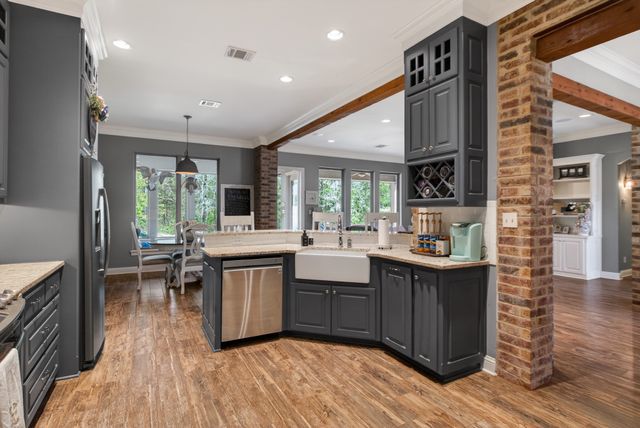 537 Ramsey Drive, Stonewall, LA 71078