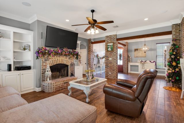 537 Ramsey Drive, Stonewall, LA 71078