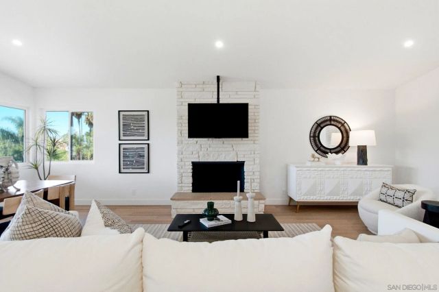 6115 Carling Way, San Diego, CA 92115
