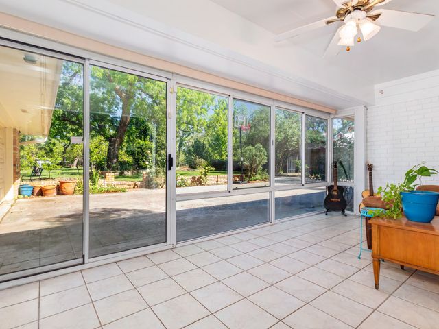 809 Brook Hollow Street, Brownwood, TX 76801