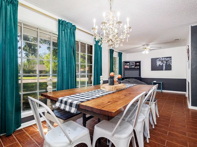 809 Brook Hollow Street, Brownwood, TX 76801