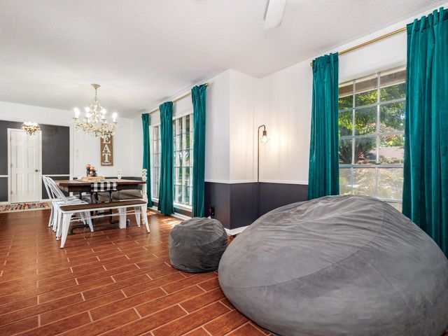 809 Brook Hollow Street, Brownwood, TX 76801