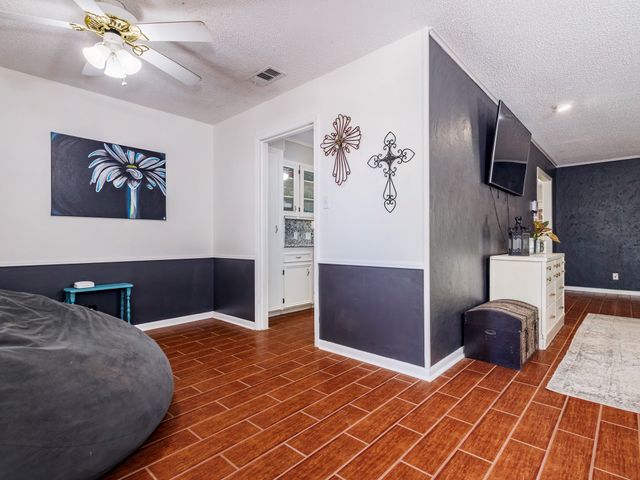 809 Brook Hollow Street, Brownwood, TX 76801