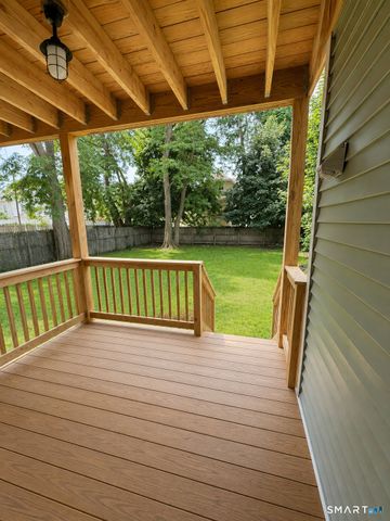 967 Hancock Avenue, Bridgeport, CT 06605