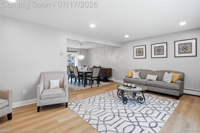 5569 Tadworth Place, West Bloomfield Charter Township, MI 48322