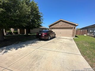 11806 Luckey Flower, San Antonio, TX 78252