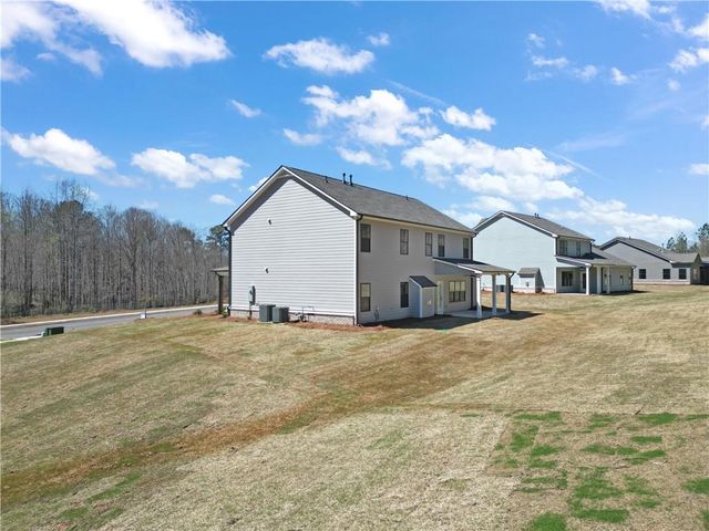 196 Weslyn Drive, Social Circle, GA 30025