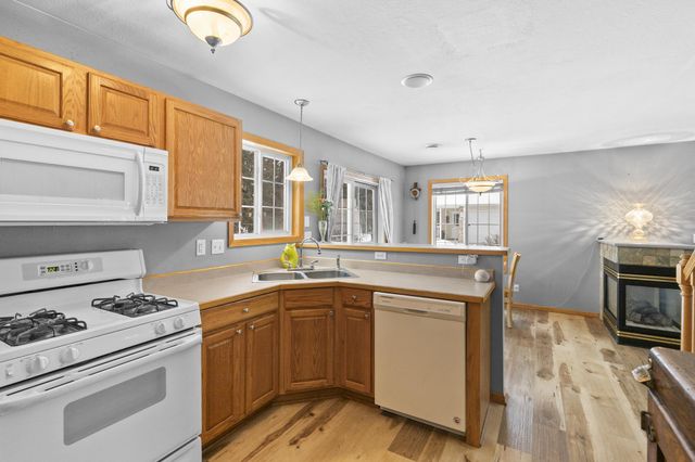 5617 138th Street N, Hugo, MN 55038