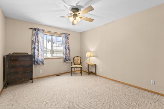 5617 138th Street N, Hugo, MN 55038