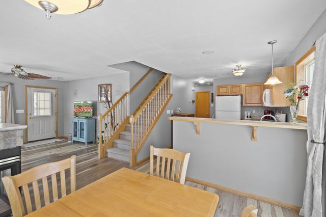 5617 138th Street N, Hugo, MN 55038