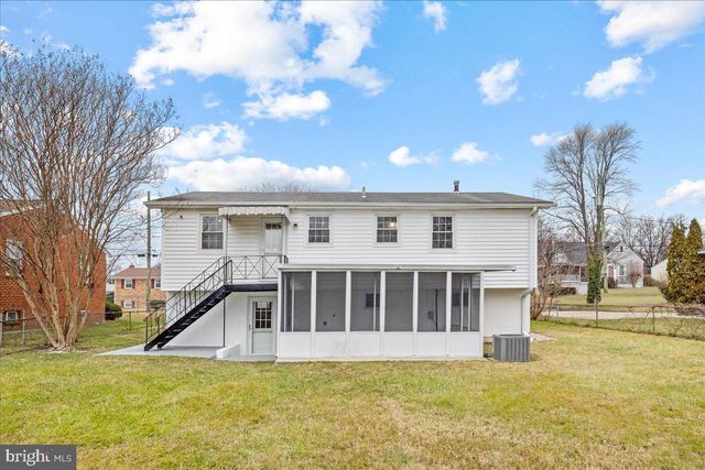 4621 BROMLEY AVE, Suitland, MD 20746