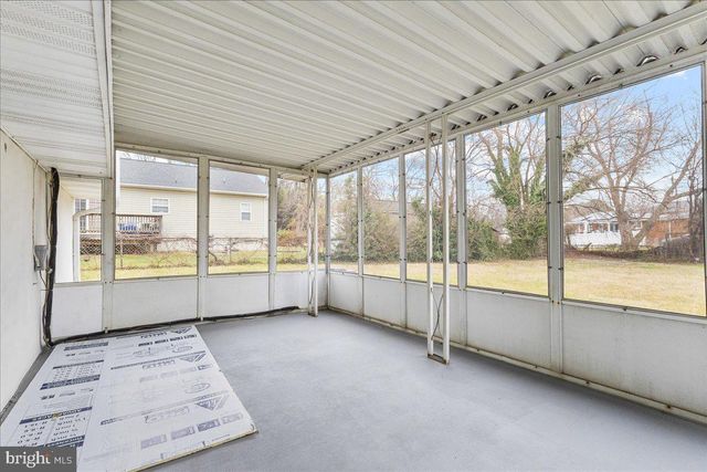 4621 BROMLEY AVE, Suitland, MD 20746