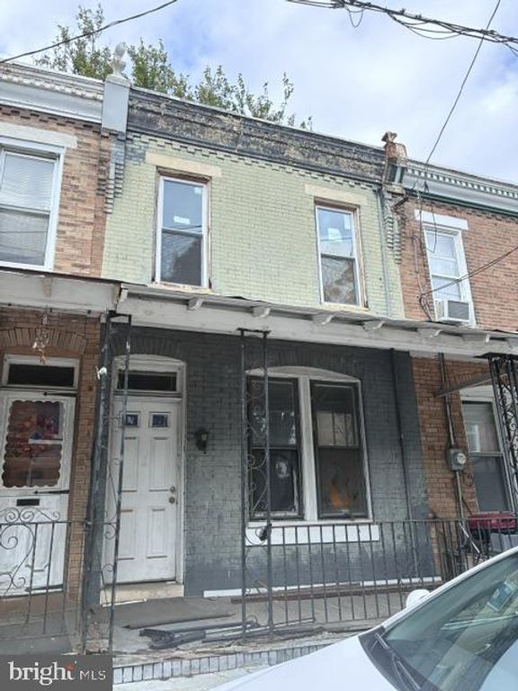 2613 DEACON ST, PHILADELPHIA, PA 19129 — exterior