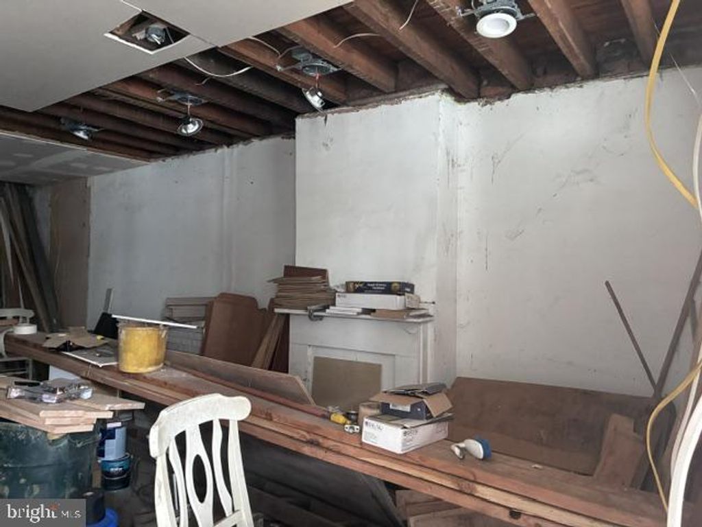 2613 DEACON ST, PHILADELPHIA, PA 19129 — photo 2