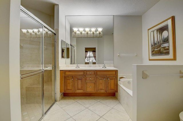 6197 Caladium Road, Delray Beach, FL 33484