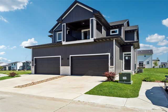 4106 NE Timber Lane, Ankeny, IA 50021