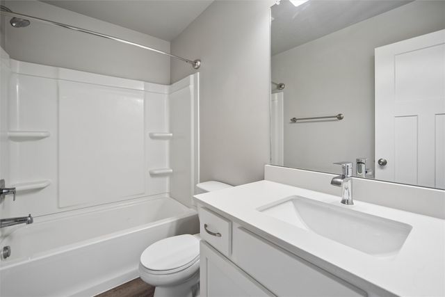 4106 NE Timber Lane, Ankeny, IA 50021