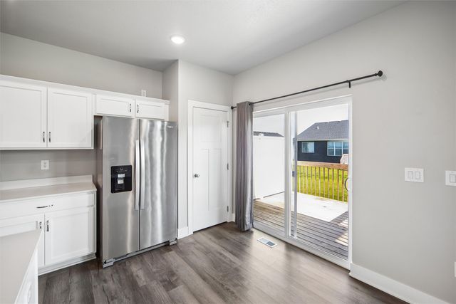 4106 NE Timber Lane, Ankeny, IA 50021