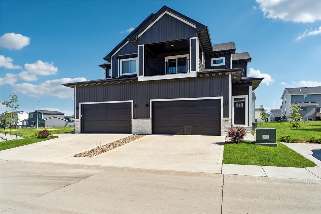 4106 NE Timber Lane, Ankeny, IA 50021