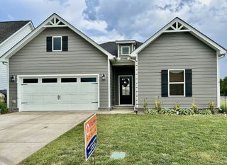 611 Gallant Way, Murfreesboro, TN 37129