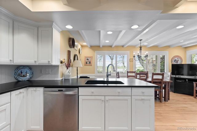 3047 S Holly Place, Denver, CO 80222