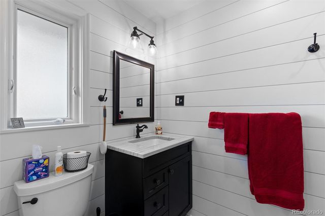 3047 S Holly Place, Denver, CO 80222