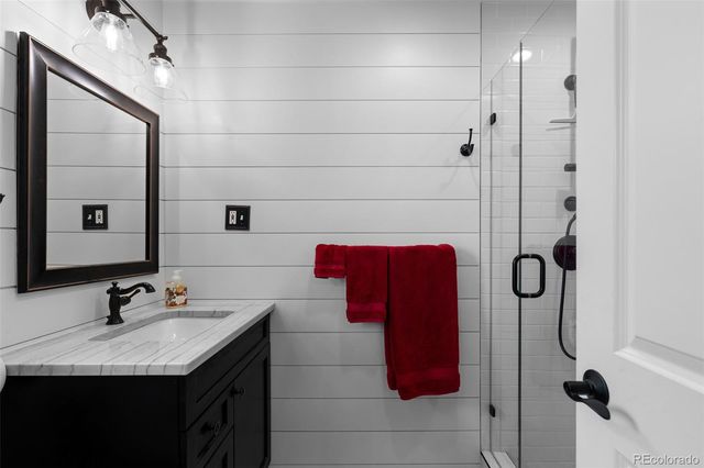 3047 S Holly Place, Denver, CO 80222