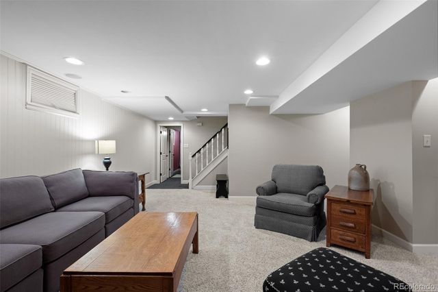 3047 S Holly Place, Denver, CO 80222