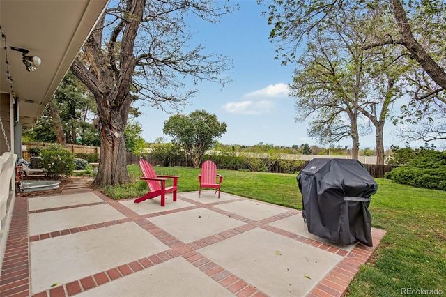 3047 S Holly Place, Denver, CO 80222