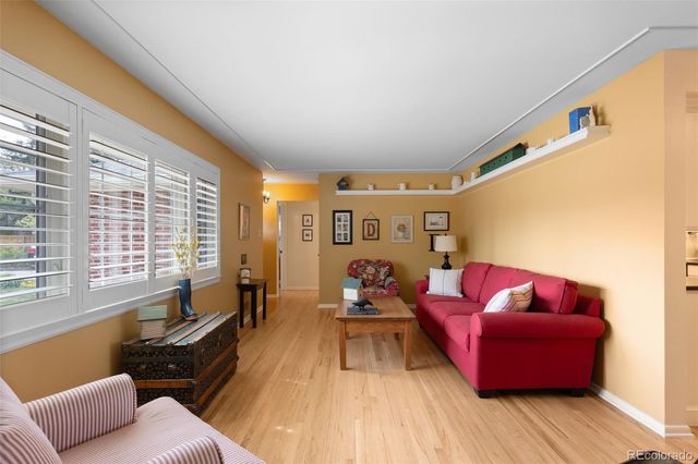 3047 S Holly Place, Denver, CO 80222