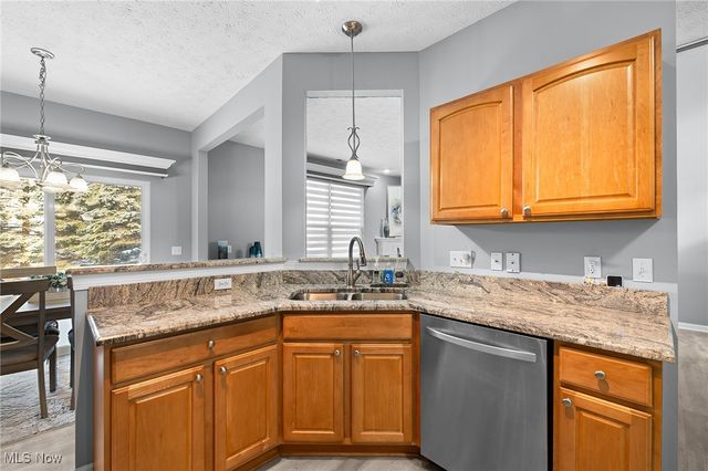 1463 Linton Lane, Broadview Heights, OH 44147