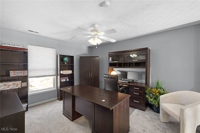 1463 Linton Lane, Broadview Heights, OH 44147