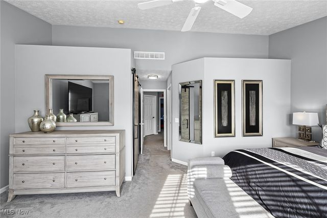 1463 Linton Lane, Broadview Heights, OH 44147