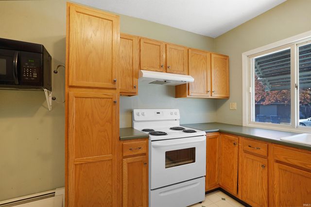 202 E Main Street, Silver Lake, IN 46982