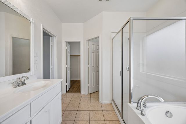 9528 Willow Branch Way, Fort Worth, TX 76036