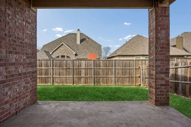 9528 Willow Branch Way, Fort Worth, TX 76036